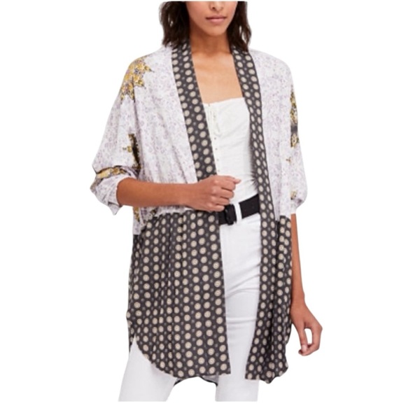🌹FREE PEOPLE FORGET ME NOT KIMONO CARDIGAN - Picture 1 of 9